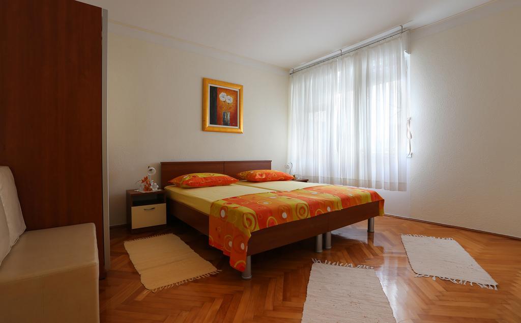 Dante Apartment Split Habitación foto