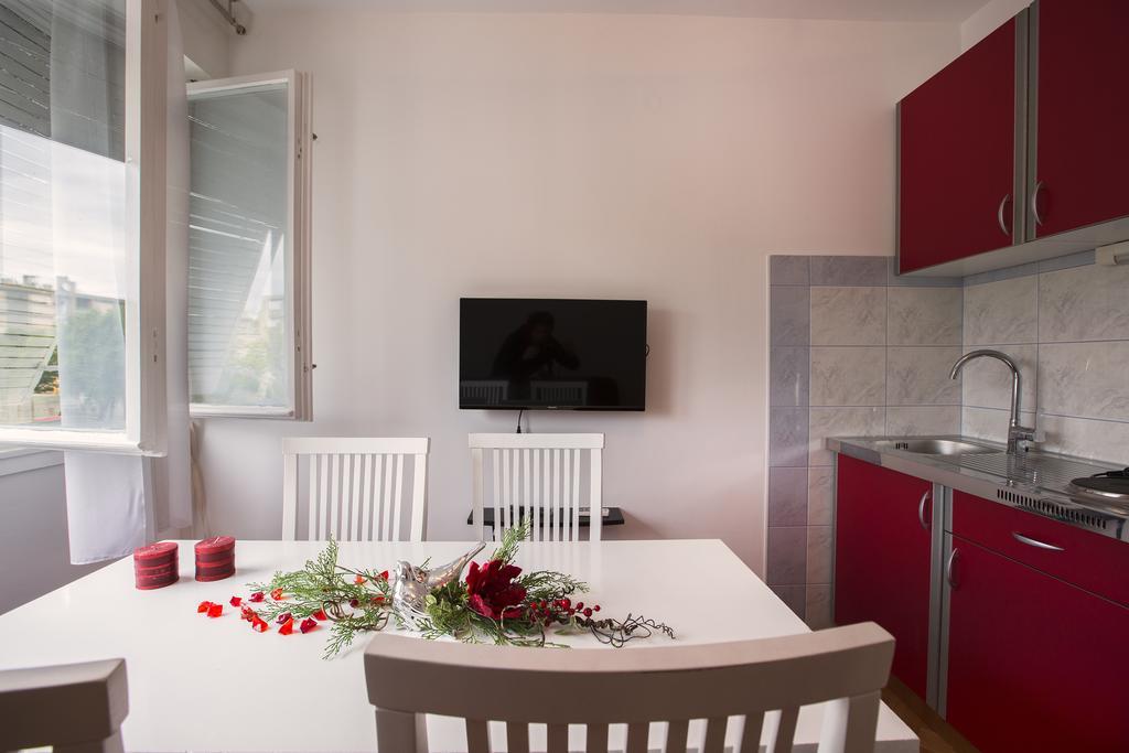 Dante Apartment Split Habitación foto