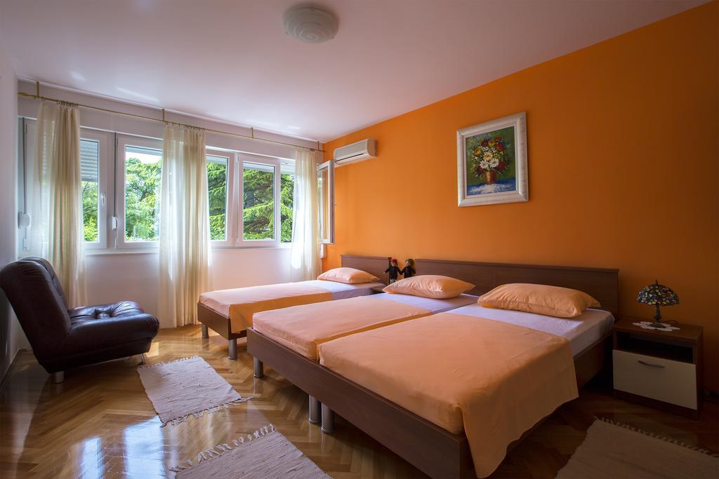 Dante Apartment Split Habitación foto